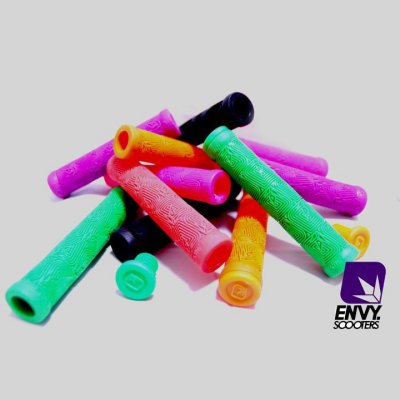 Envy Scooter Grips